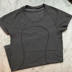 Lululemon Swiftly Tech Short Sleeve Shirt
